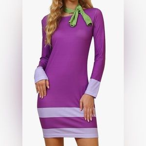 Daphne Costume Long Sleeve Dress, Green Scarf, & Wig (Size Large)
